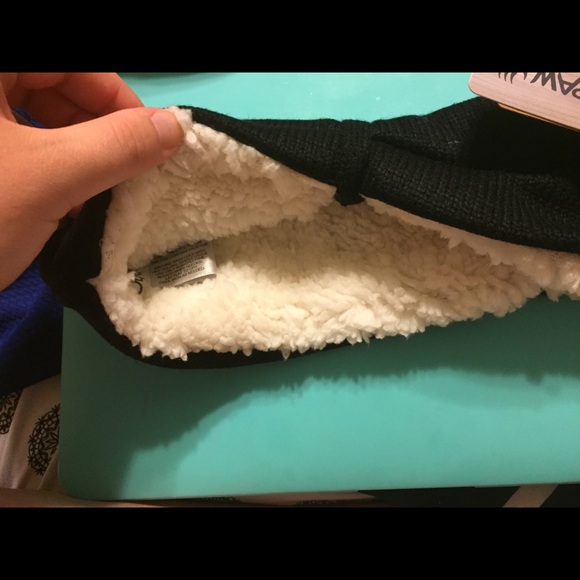 Bear paw headband and gloves set!! - Picture 2 of 4